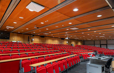 Following extensive evaluation, the University of Lincoln selected Sennheiser’s TeamConnect Ceiling Solutions
