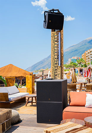 Coverage extends out to eight X12 speakers working as satellite and fill loudspeakers across the dining, lounge and perimeter areas
