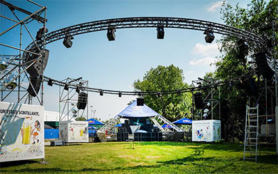 L-Acoustics A15 hang from the 16 m ring truss in the Red Bull Energy Zone