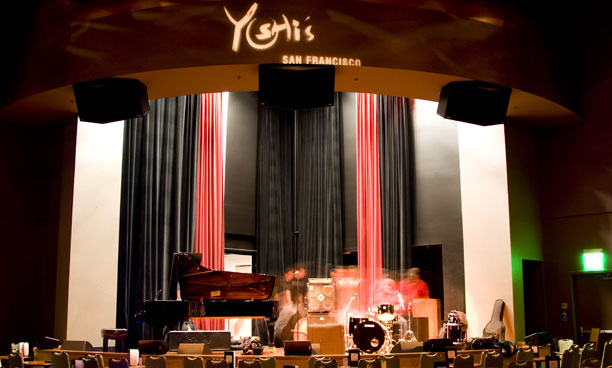 Yoshi's