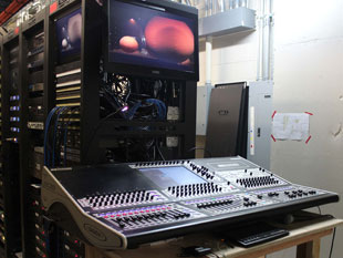 DiGiCo SD8 backstage